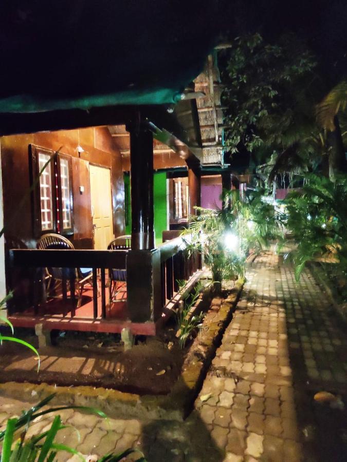 Casa Fiesta 호텔 팔로렘 외부 사진