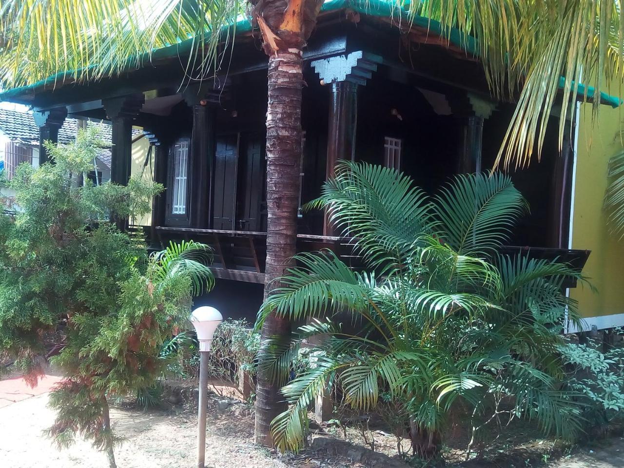 Casa Fiesta 호텔 팔로렘 외부 사진